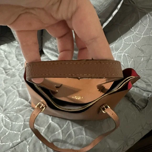 Coach Mollie Tan Leather Tote Bag - Picture 5 of 11